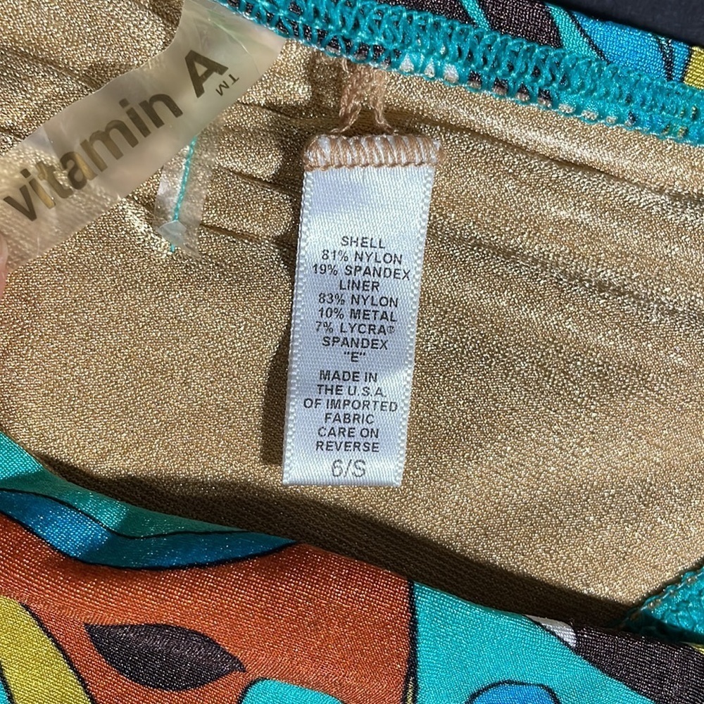 VITAMIN A tie side swim bottoms in women’s size 6/S - Picture 7 of 10